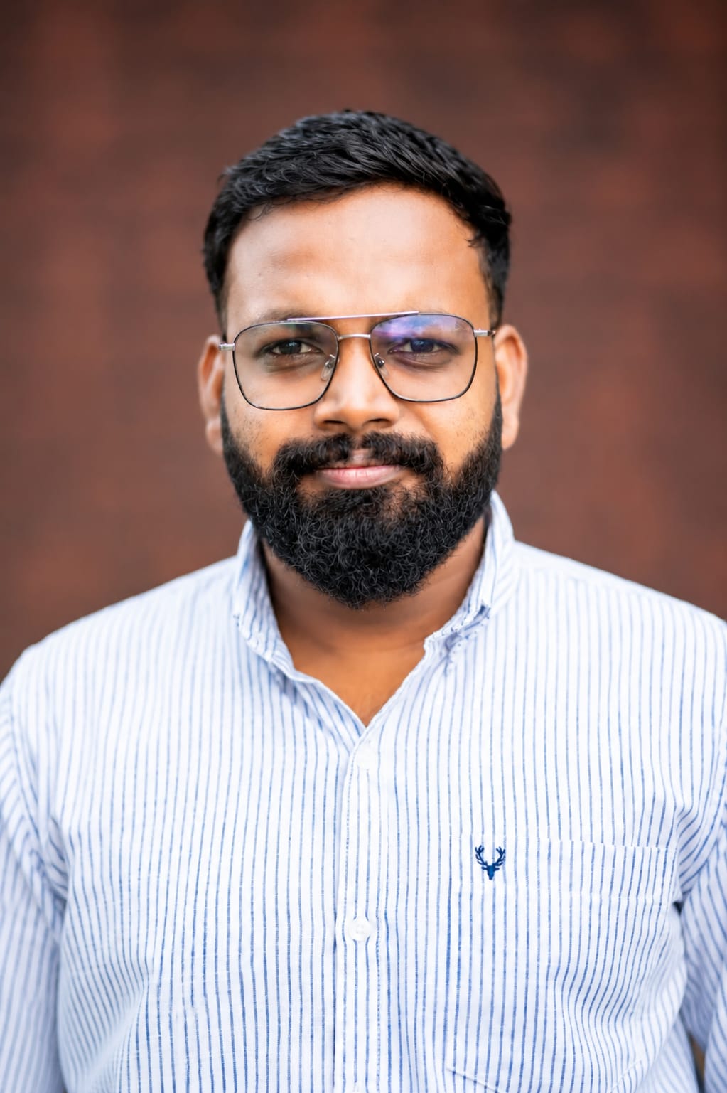 Founder & Chairman Vivek K.
